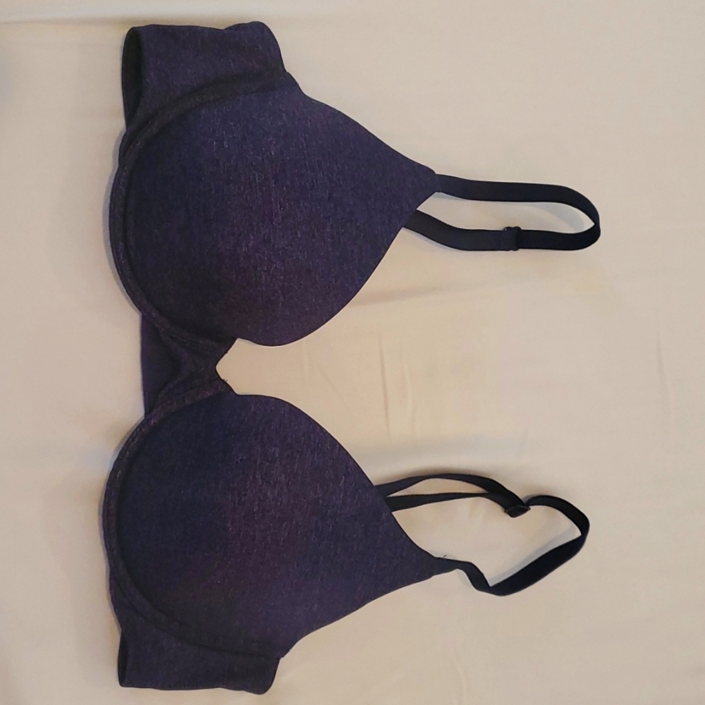 Victoria's Secret 32C demi bra